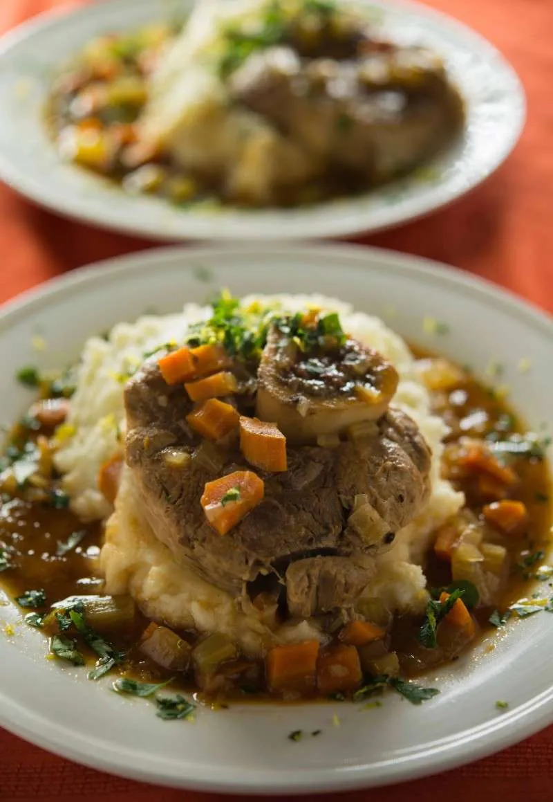 Slow Cooker Beef Shanks Recipe - Delicious Obsessions